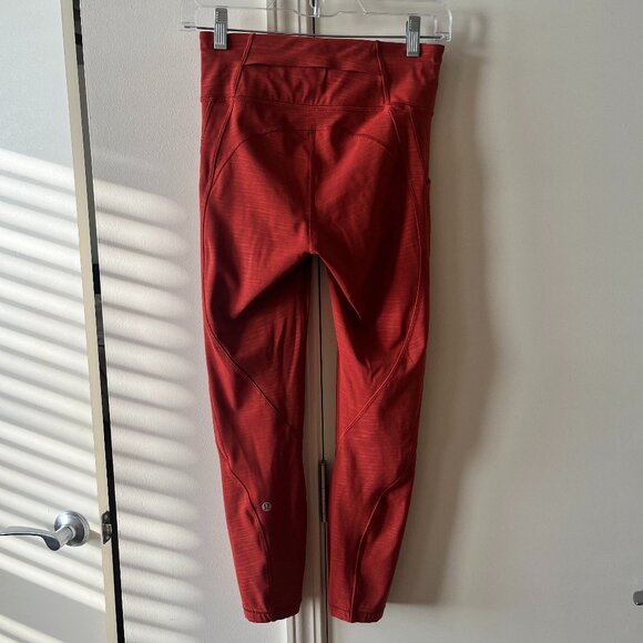 Lululemon Time To Sweat Crop 23" Stride Emboss Cayenne Size 4 - Picture 9 of 11